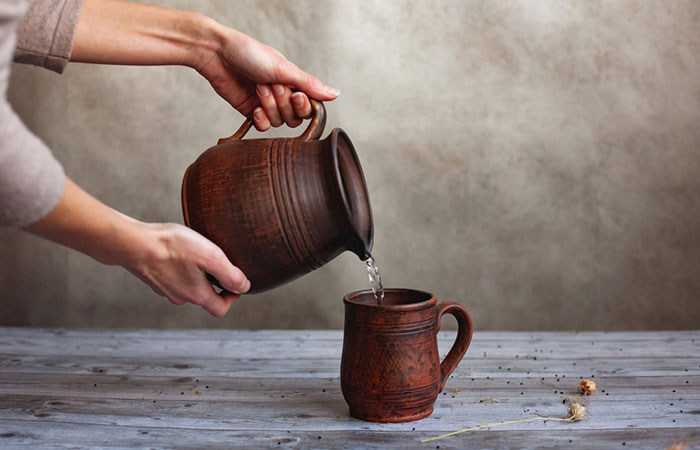 The Benefits of Drinking Water from an Earthen Pot