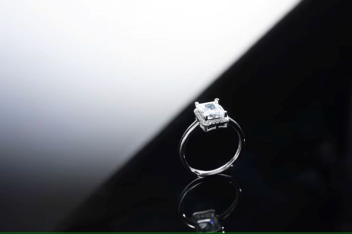 cubic zirconia emerald cut ring